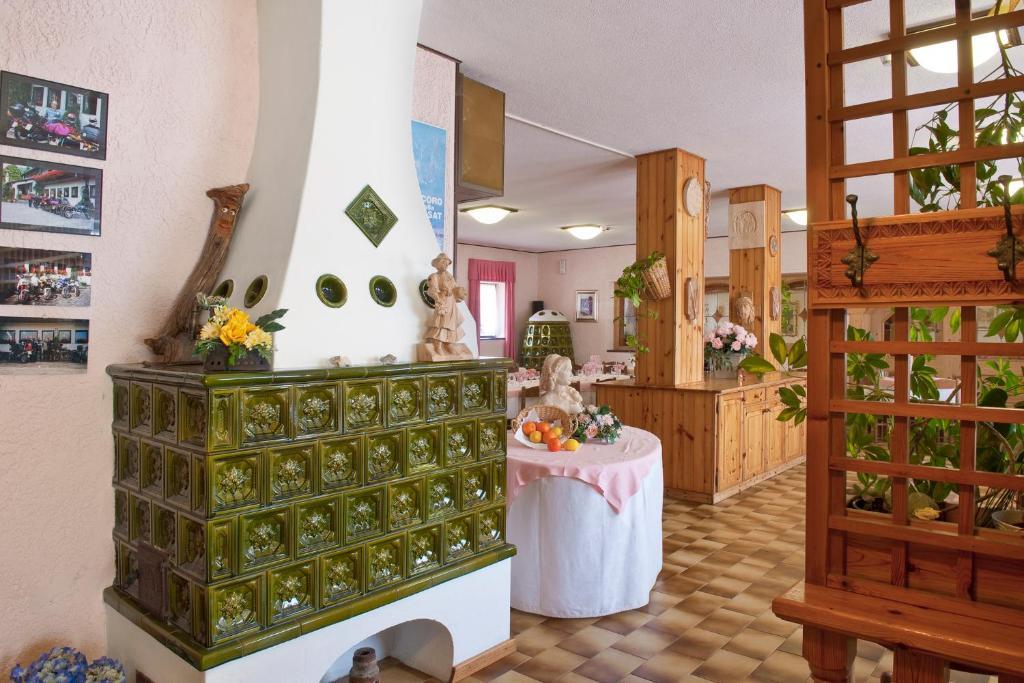 Albergo Negritella Borgo Valsugana Exterior photo